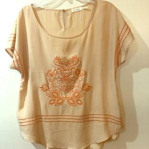 Embroidered blu pepper blouse